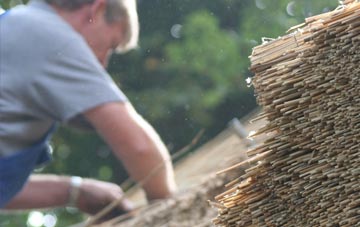 professional Crathorne thatchers